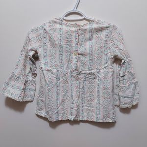 Adorable 1970's girls pyjama top